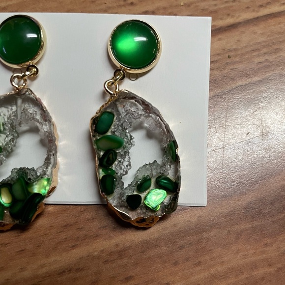 Acrylic Gem Cutout Earrings - Picture 4 of 8
